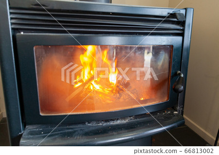 Fireplace villa flame fire luxury home gorgeous 66813002