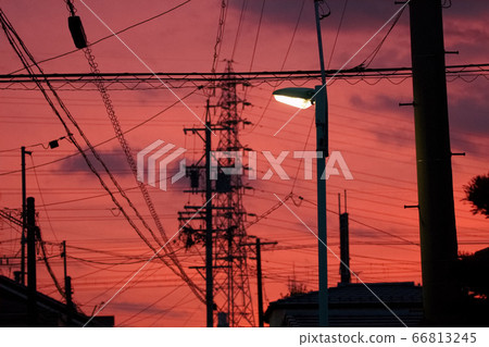 日落和電線 日落和電線 66813245