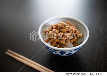 Natto rice 66813459
