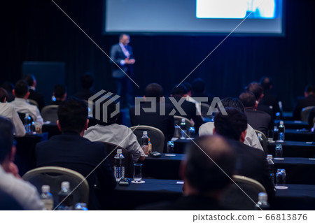 商務研討會 66813876