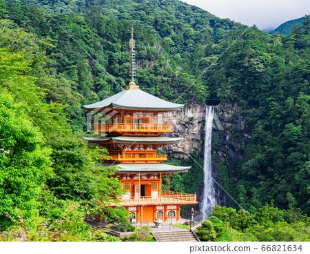 Nachi Falls and the Triple Tower 66821634