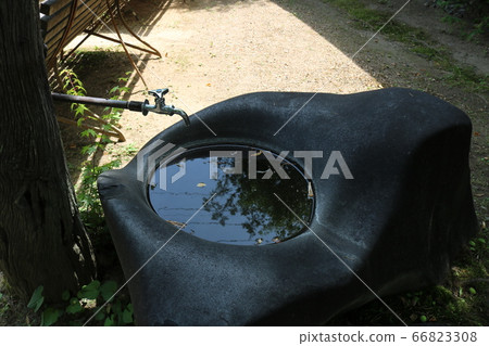 日本房屋花園的供水 日本房屋花園的供水 66823308