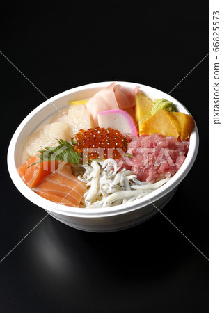 Colorful seafood bowl with salmon, shirasu, salmon roe, scallops and tuna (black background) 66825573
