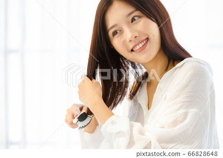 做護髮的少婦 66828648