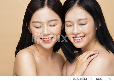 Beauty image of model combination Beauty image of model combination 66829080