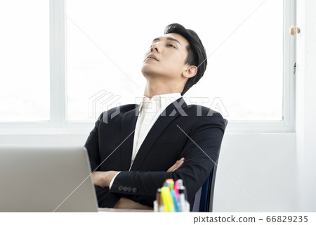 年輕人企業場面 年輕人企業場面 66829235