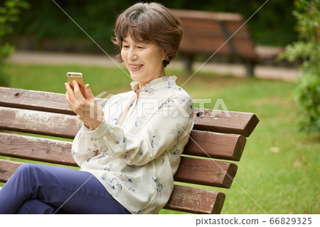 高級步行 66829325