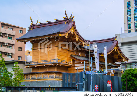 Tokyo cityscape in Japan with a view of Suitengu 66829345