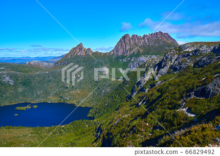 View of Dove Lake and Cradle Mountain from Marion's Lookout View of Dove Lake and Cradle Mountain from Marion's Lookout 66829492