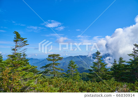 從山梨縣（長野縣）的Maeokushidake向北看 66830914