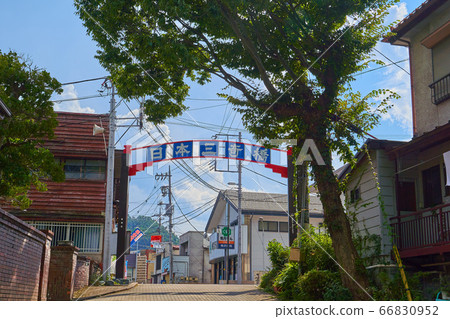 從設施側到新鮮的綠色凱猴橋入口的景色 66830952