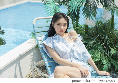 Lifestyle,woman,summer 66832005