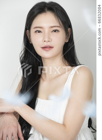 美女插圖女性 66832084