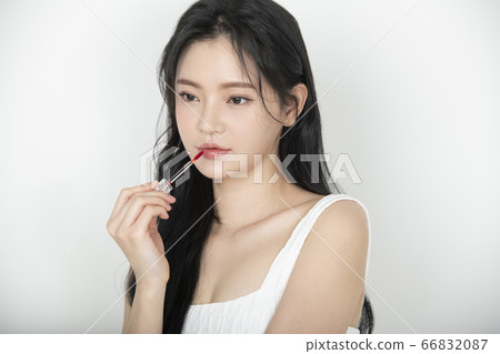 美女插圖女性 66832087