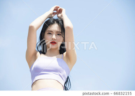 Lifestyle,woman,summer 66832155