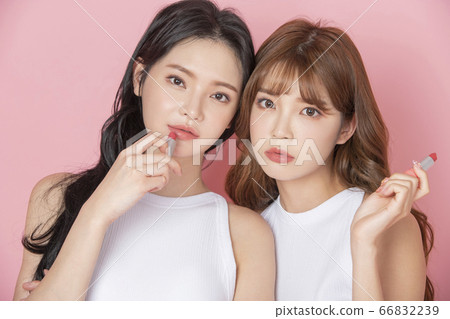 美女插圖女性 66832239