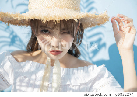 Beauty,vacation,woman Beauty,vacation,woman 66832274