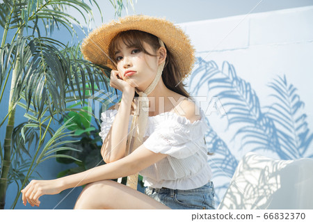 美容,度假,女人 美容,度假,女人 66832370