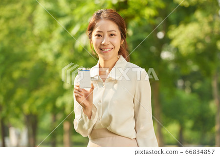 20s office worker 20s office worker 66834857