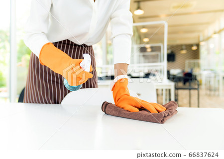 Waitress cleaning table, New Normal Restaurant Waitress cleaning table, New Normal Restaurant 66837624