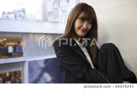 女人的肖像 女人的肖像 66839243