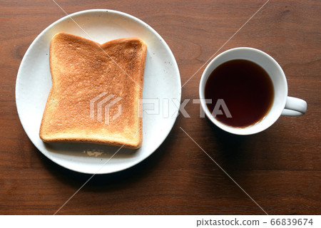 Toast and tea 66839674