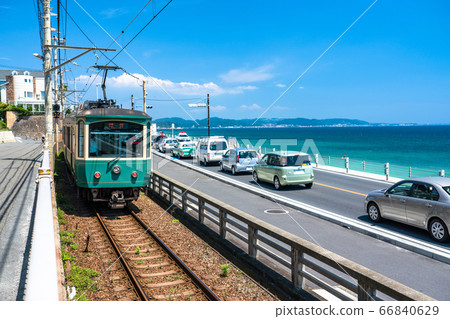 《Kanagawa Prefecture》Enoden/Shonan coast running along the sea 66840629