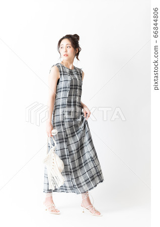 One piece woman with bag 66844806