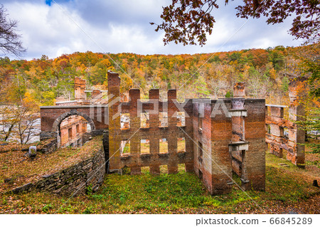 Sweetwater Creek State Park 66845289