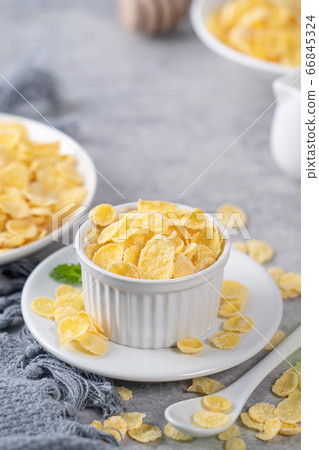Corn flakes dessert breakfast spoon milk corn flakes with milk コーンフレーク cow milk Corn flakes dessert breakfast spoon milk corn flakes with milk コーンフレーク cow milk 66845324
