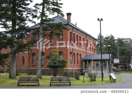 Ishikawa Kanazawa Ishikawa Museum of Modern Literature (Ishikawa Shitaka Memorial Cultural Exchange Center) 66846011