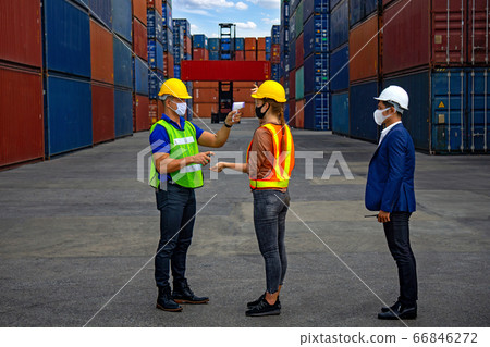 Check body temperature Before working in the Check body temperature Before working in the 66846272