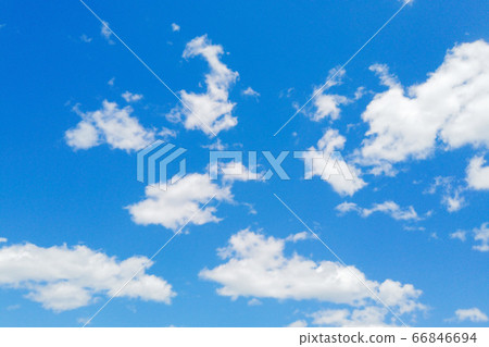 Blue sky 66846694
