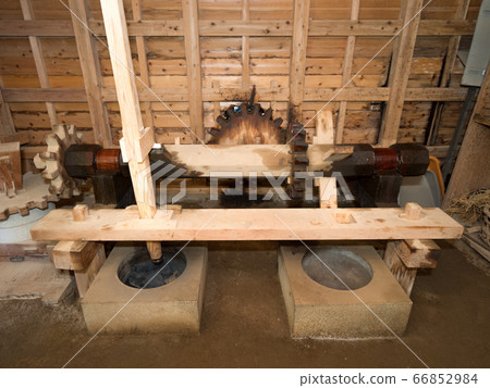 Inside the water mill 66852984