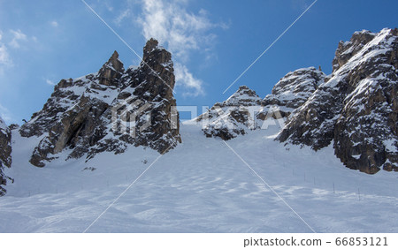 Pic de Saulire courchevel mogul view grand couloir black slope sunset snowy mountain landscape France alpes Pic de Saulire courchevel mogul view grand couloir black slope sunset snowy mountain landscape France alpes 66853121