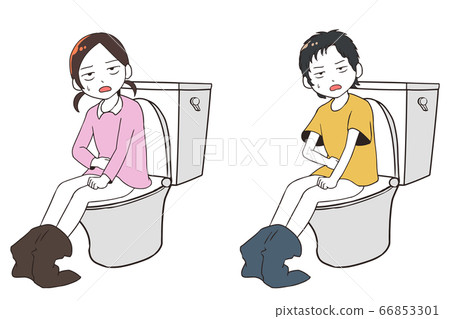 一個孩子在廁所裡弄亂了 一個孩子在廁所裡弄亂了 66853301