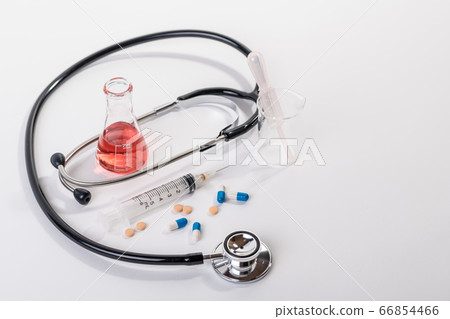 [Syringe and vaccine development] 66854466