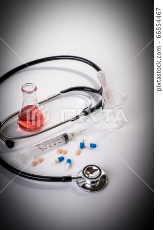 [Poor image of syringe and vaccine development] 66854467