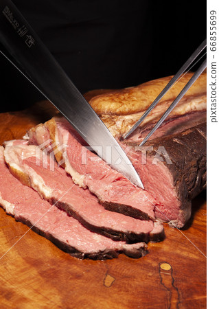 烤牛肉 燒牛肉 牛肉 66855699