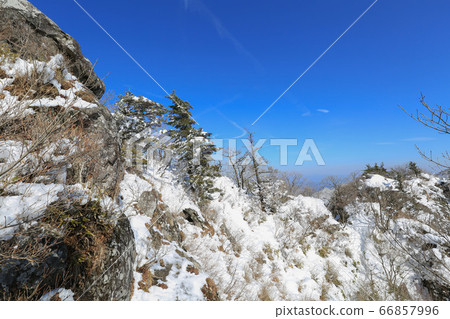 韓國慶尚南道巨昌郡釜山面南德遺產西風哈密峰 韓國慶尚南道巨昌郡釜山面南德遺產西風哈密峰 66857996