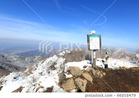 韓國慶尚南道巨昌郡釜山面南德遺產西風哈密峰 韓國慶尚南道巨昌郡釜山面南德遺產西風哈密峰 66858479