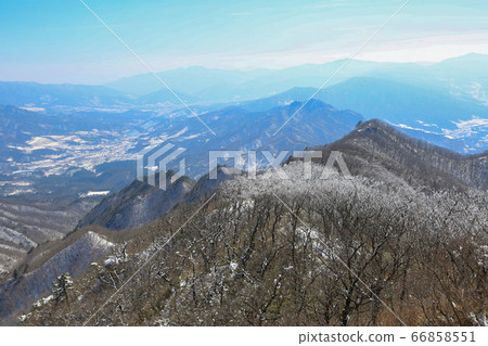 韓國慶尚南道巨昌郡釜山面南德遺產西風哈密峰 韓國慶尚南道巨昌郡釜山面南德遺產西風哈密峰 66858551