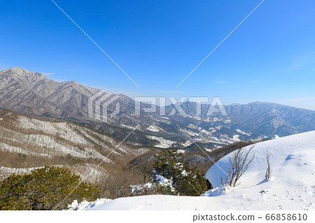 韓國慶尚南道巨昌郡釜山面南德遺產西風哈密峰 韓國慶尚南道巨昌郡釜山面南德遺產西風哈密峰 66858610