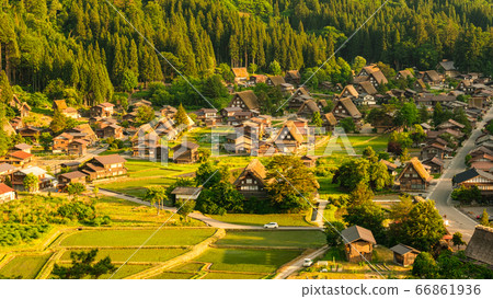 Shirakawa-go in early summer (at dusk) Shirakawa-go in early summer (at dusk) 66861936