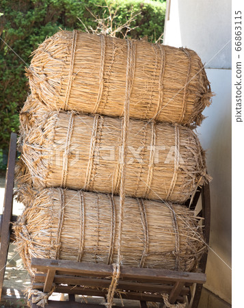 A large eight car loaded with rice bran 66863115