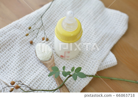 牛奶的形象 66863718