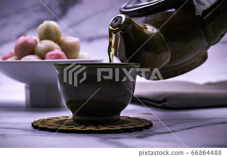 喝杯熱茶，聊天時間 66864488