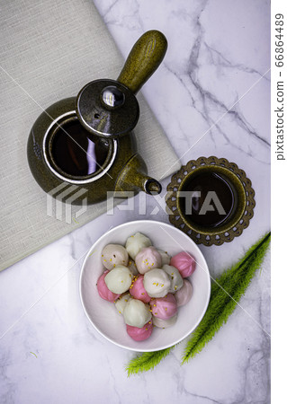 喝杯熱茶,聊天時間 喝杯熱茶,聊天時間 66864489