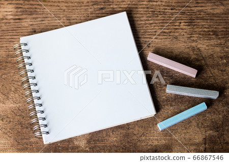 Small sketchbook 66867546