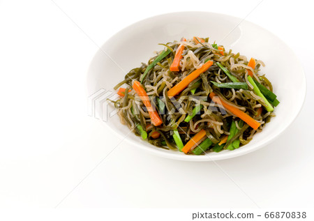 Kubu Irichi(切碎的海帶配菜) Kubu Irichi(切碎的海帶配菜) 66870838